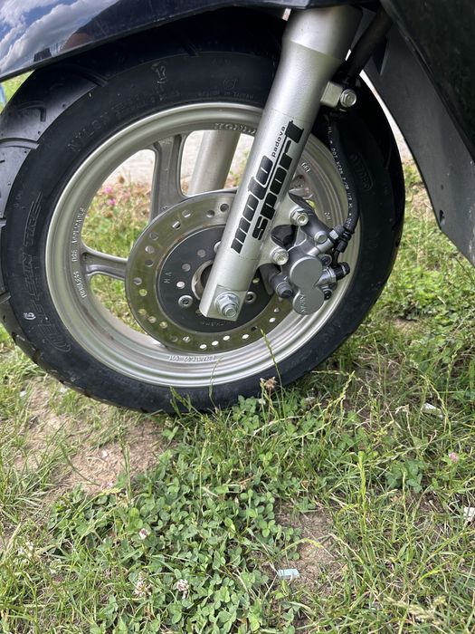 Motoscuter honda lead 110 nou