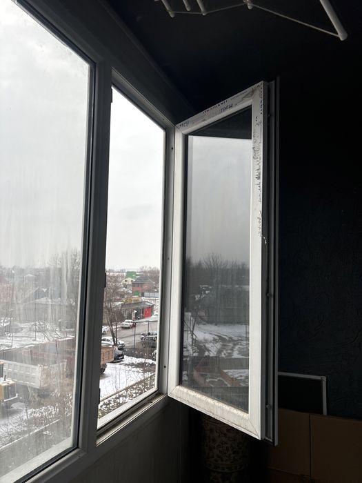 Окно пластиковое