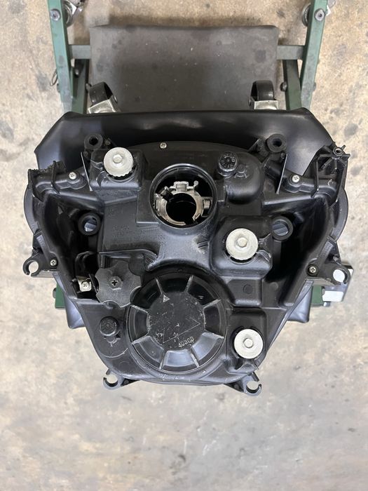 Оригинален фар Suzuki K5 1000