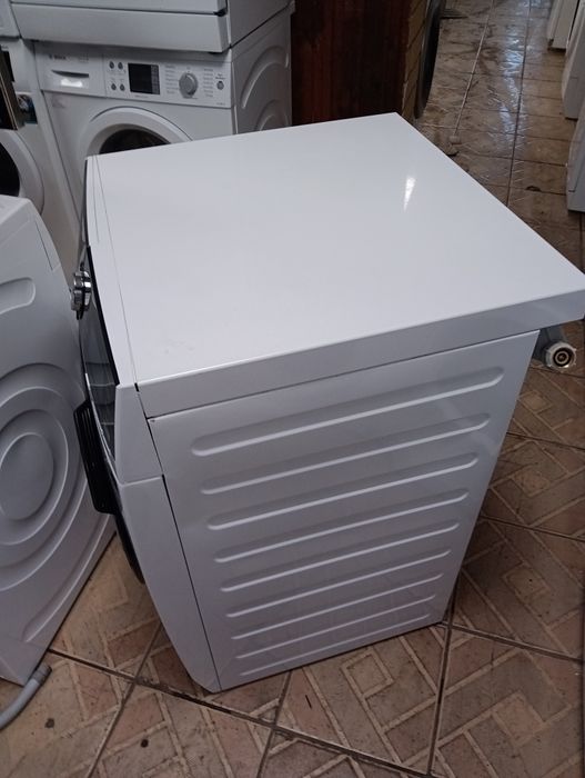 Като нова комбинирана пералня със сушилня с термопомпа Аег Aeg 9000 Series 10/6кг с две години гаранция!