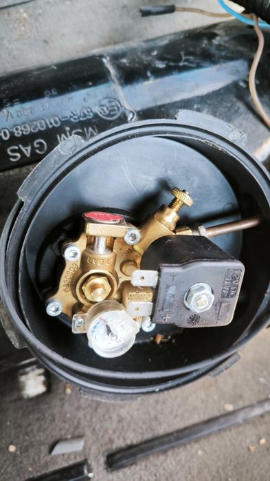 газова бутилка 30л със стойка