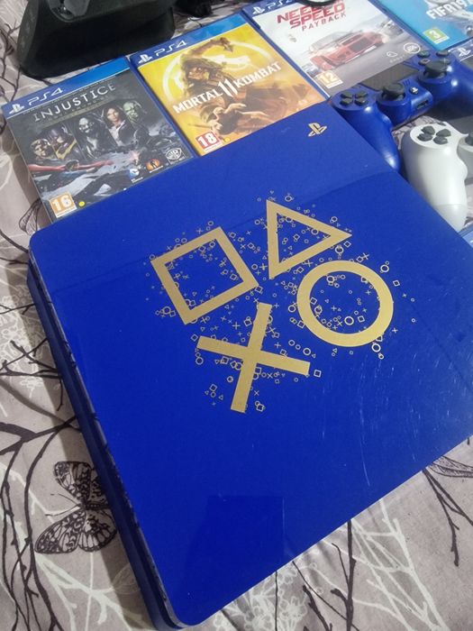 Playstation 4slim limited