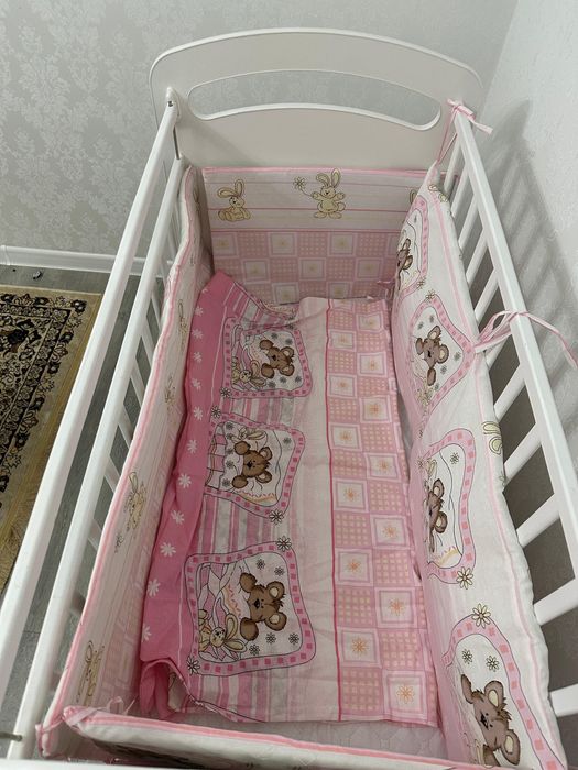 Продается манеж в хорошем состоянее