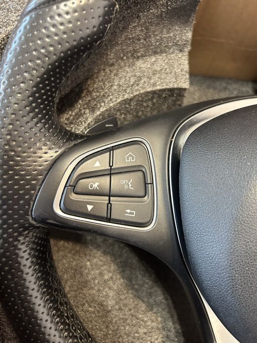 Волан с пера Мерцедес c-class W205