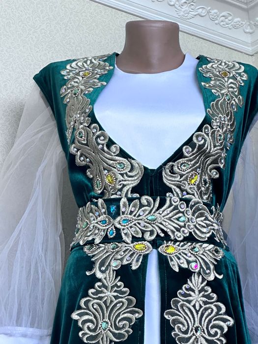 Прокат национальных костюмов