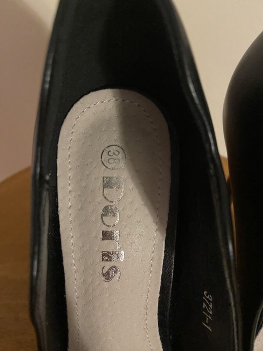 Черни официлани обувки