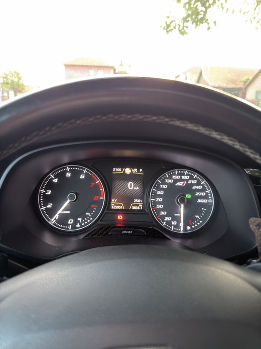 SEAT Leon 2016 — imagine 3