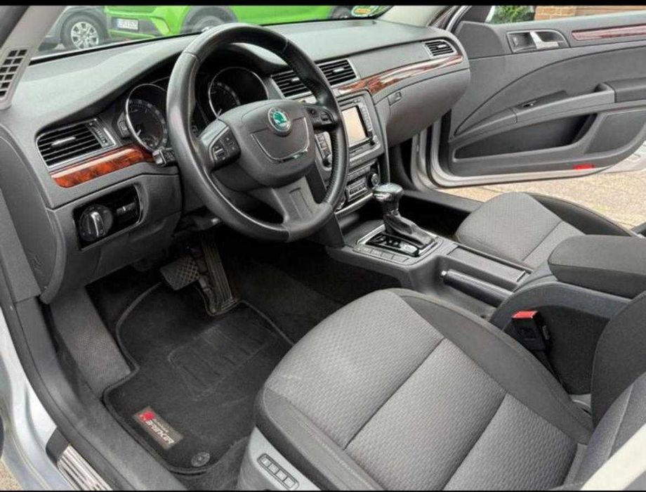 Skoda Superb 2012, 7200 euro