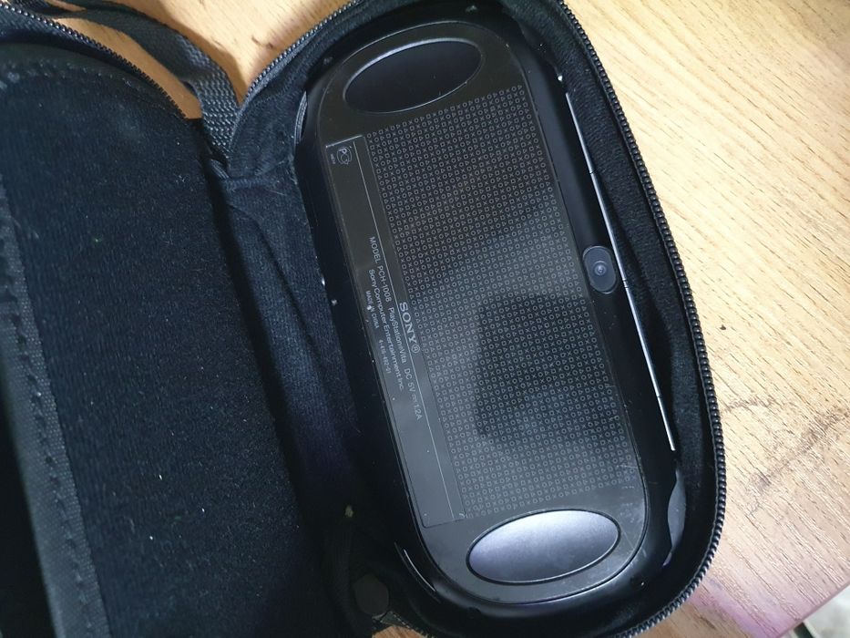 PlayStation Vita OLED display  сотилади