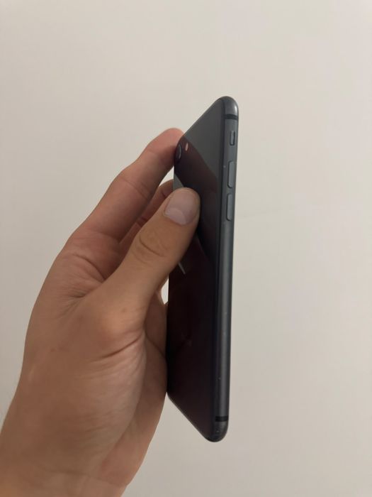 Iphone 8 на 64 гиг