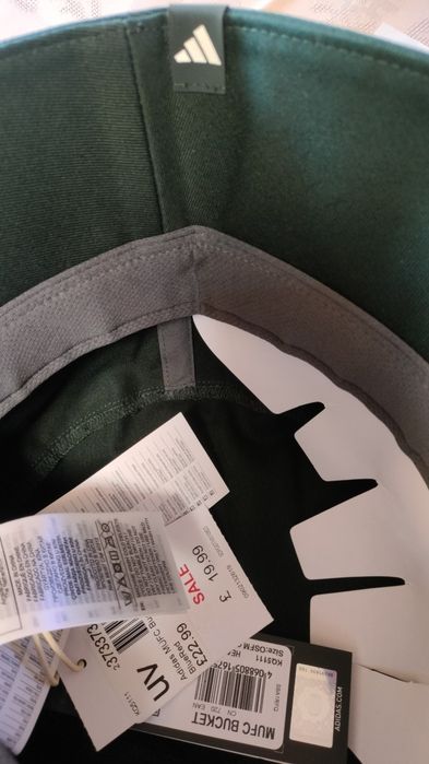 Adidas bucket cap