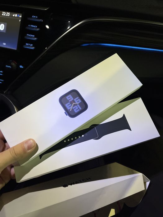 Apple Watch SE 2 44