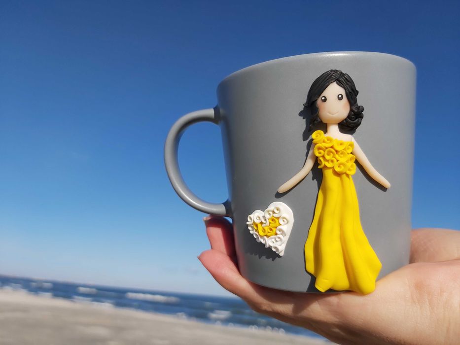 Cadou sotie iubita cana handmade cu figurina papusa din fimo