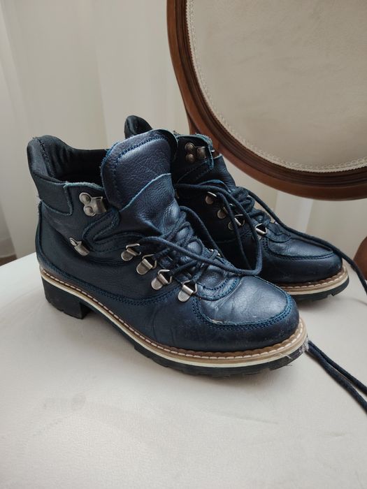 Ghete piele mărimea 37