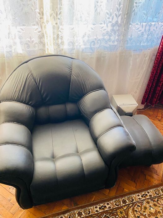 Продавам холова гарнитура