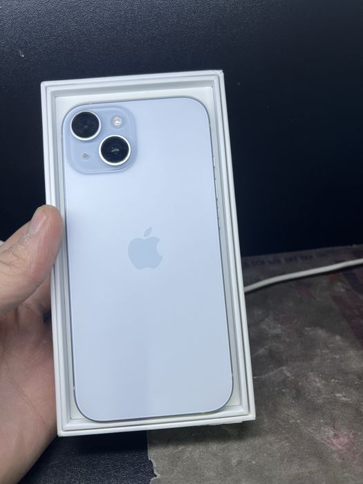 iPhone 15 128 GB