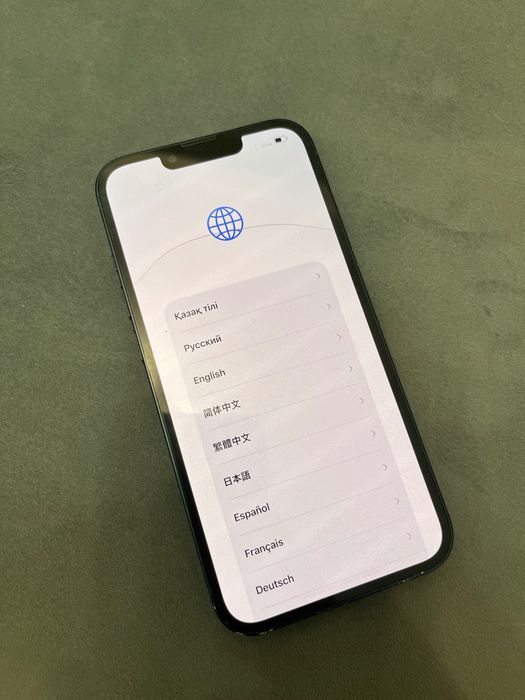 Продам iPhone 13 айфон 13