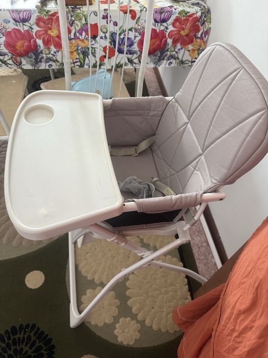 Стульчик для кормления. Балаға арналған орындық.