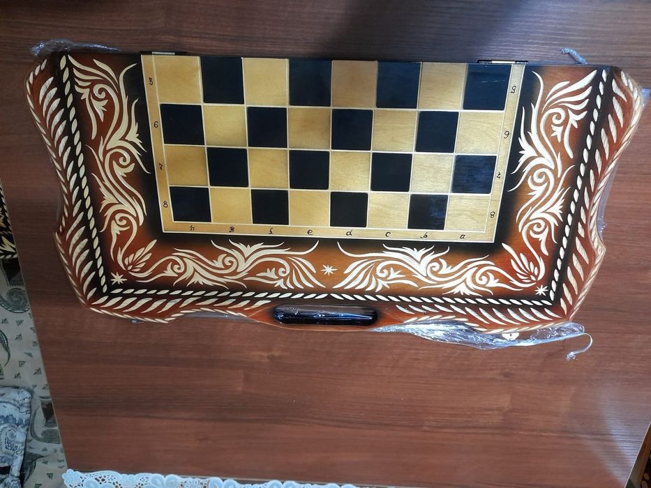 Продам нарды ,3 в 1.