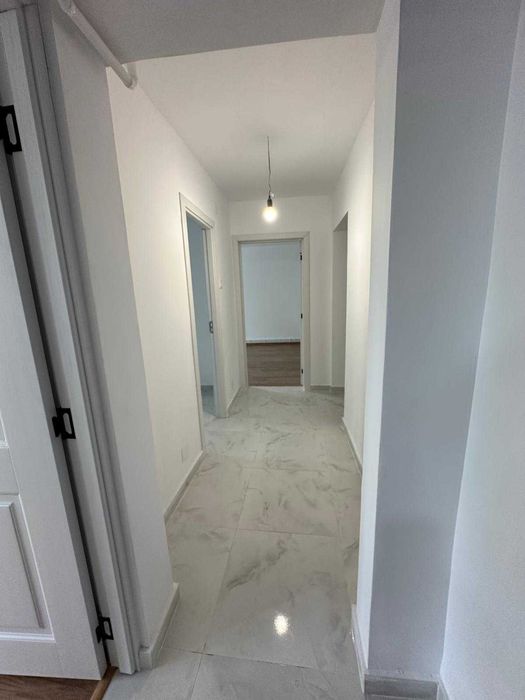 Apartament 4 camere Dacia etaj 1