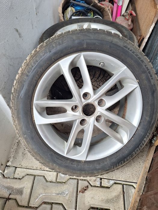 Jenti aliaj 5x114.3 R16 DUSTER, NISSAN ETC...