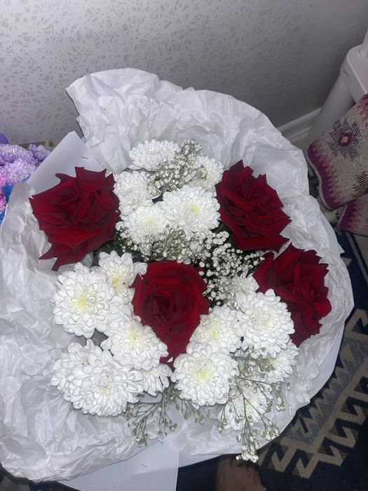 Продам цветы Б/У не дорого!
