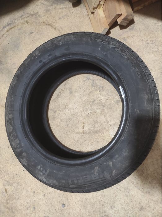 Продам комплект шин Pirelli