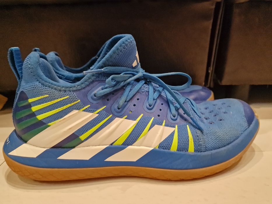 Adidas Stabil Next Gen 44 номер маратонки