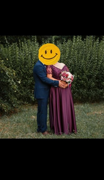 Vând rochie eleganta