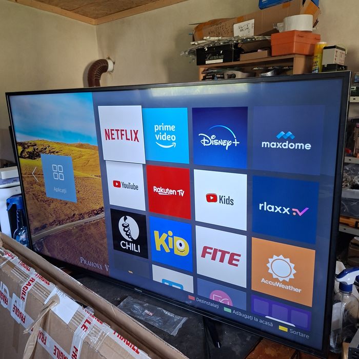 Tv led smart  hinsese 140cm 4k  wifi  internet