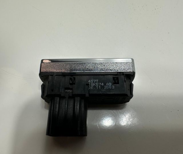 Buton incalzire parbriz 4s7t18k574ab Ford Mondeo MK3