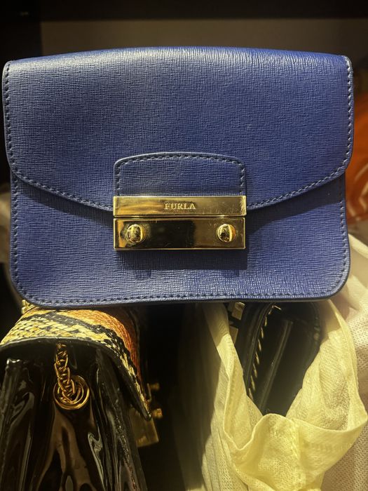 Pinko, patrizia pepe, replay, furla