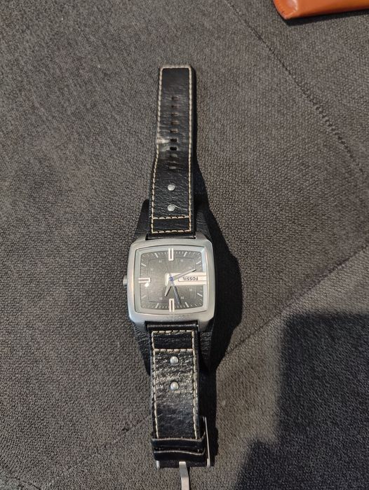 Ceas Fossil JR-9991 Original - Curea Piele Autentică (Cuff Style)