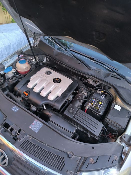 Пасат Б6 2.0-140к.с.