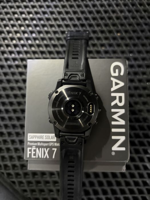 Продам garmin fenix 7 solar sapphir
