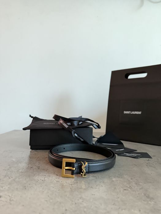 Curea Saint Laurent