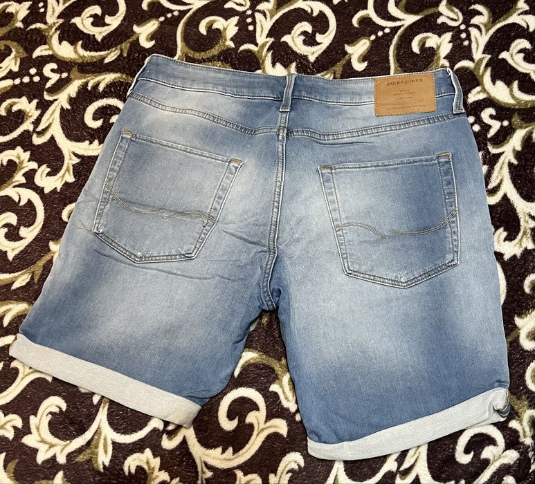 Pantaloni scurti barbati