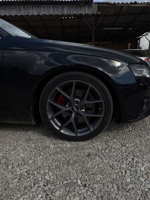 Audi a4 b8 2009 2.0 tdi