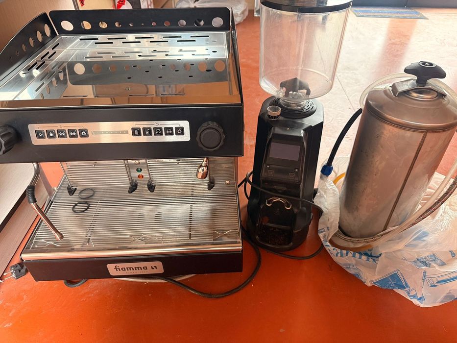 Кофе апарат в отличном состоянии