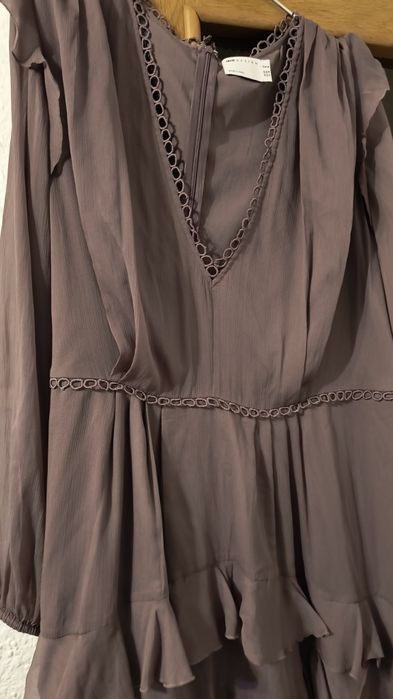 Rochie pentru orice ocazie și elegantă și sport