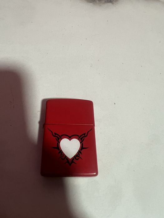 Brichega Zippo originala , a fost utilizatǎ dar functioneaza perfect
