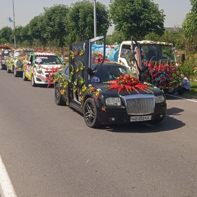 Kraysler 300c mashinasi