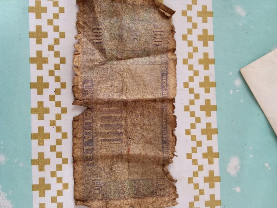 Vând bancnote vechi