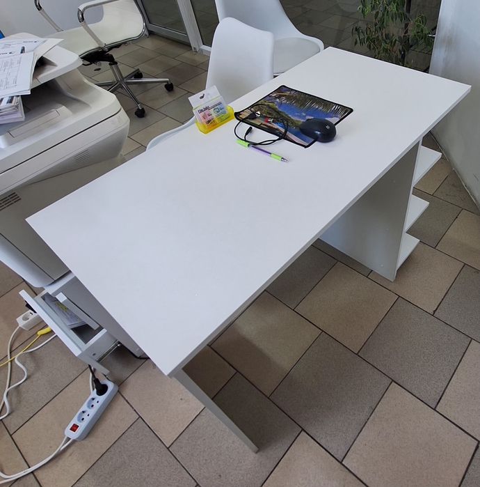 Продам офисную мебель