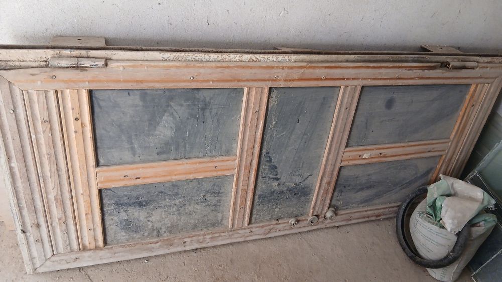 Темир эшик калин листдан ясалган