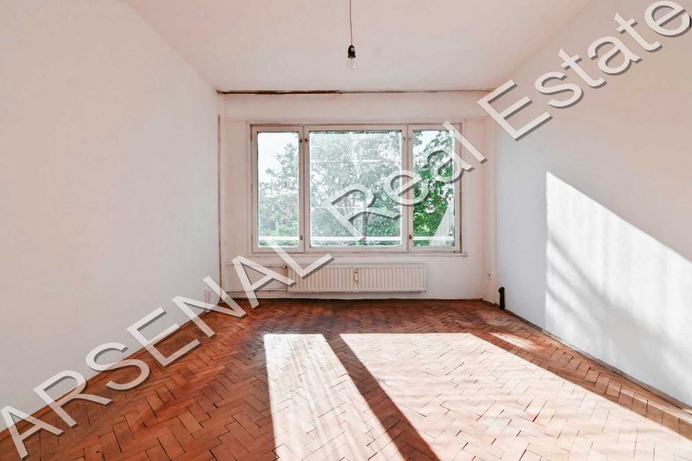 Продаваме 3-стаен апартамент в кв. Красна Поляна