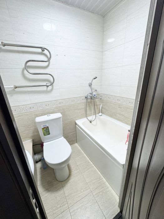 Продам Своя 1  комнатна Чиланзар 2 кв. Можно Под офис