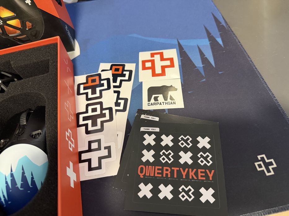 Tastatura + Mousepad + Mouse QWERTYKey Carpatian