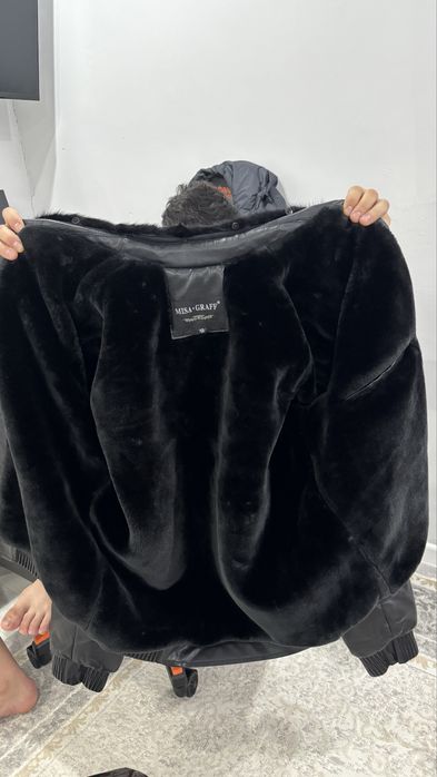 Продам кожаную куртку
