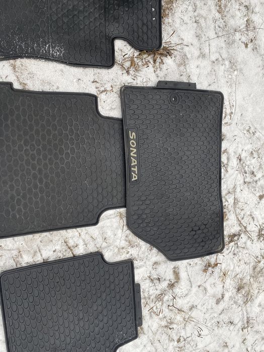 Продам полики от хундай соната